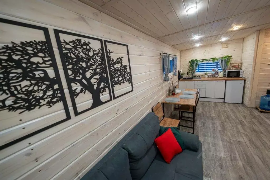 Дом в Свердловская область, Невьянский муниципальный округ, с. ... - Фото 1