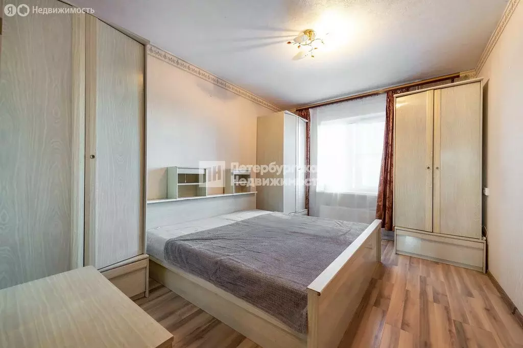 3-комнатная квартира: Гатчина, улица Генерала Кныша, 12 (71.6 м) - Фото 1