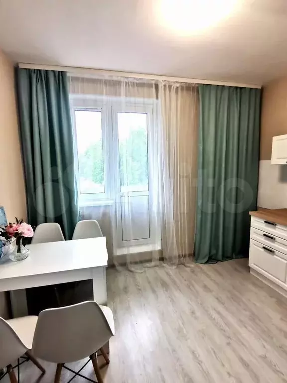 2-к. квартира, 45 м, 8/15 эт. - Фото 1