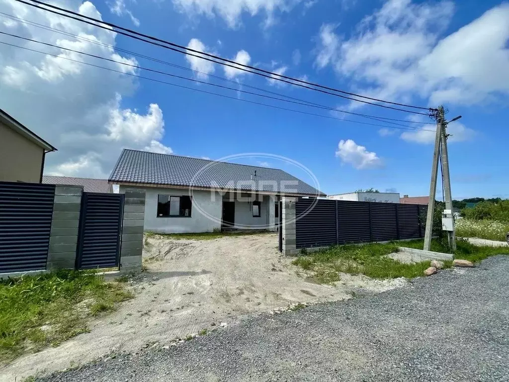 Дом в Калининградская область, Гурьевский муниципальный округ, пос. ... - Фото 1