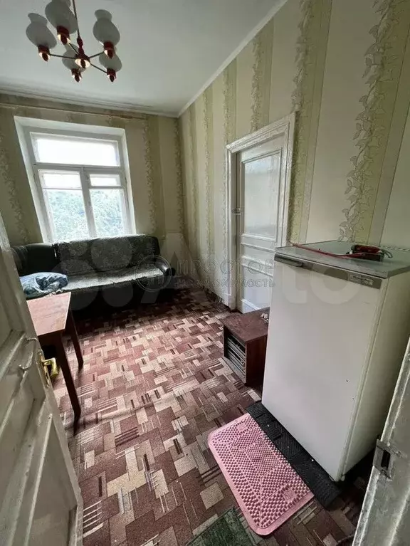 Комната 12 м в 3-к., 3/3 эт. - Фото 0
