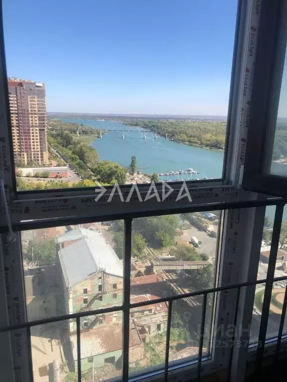 Студия Ростовская область, Ростов-на-Дону, Нахичевань ул. 23-я Линия, ... - Фото 1