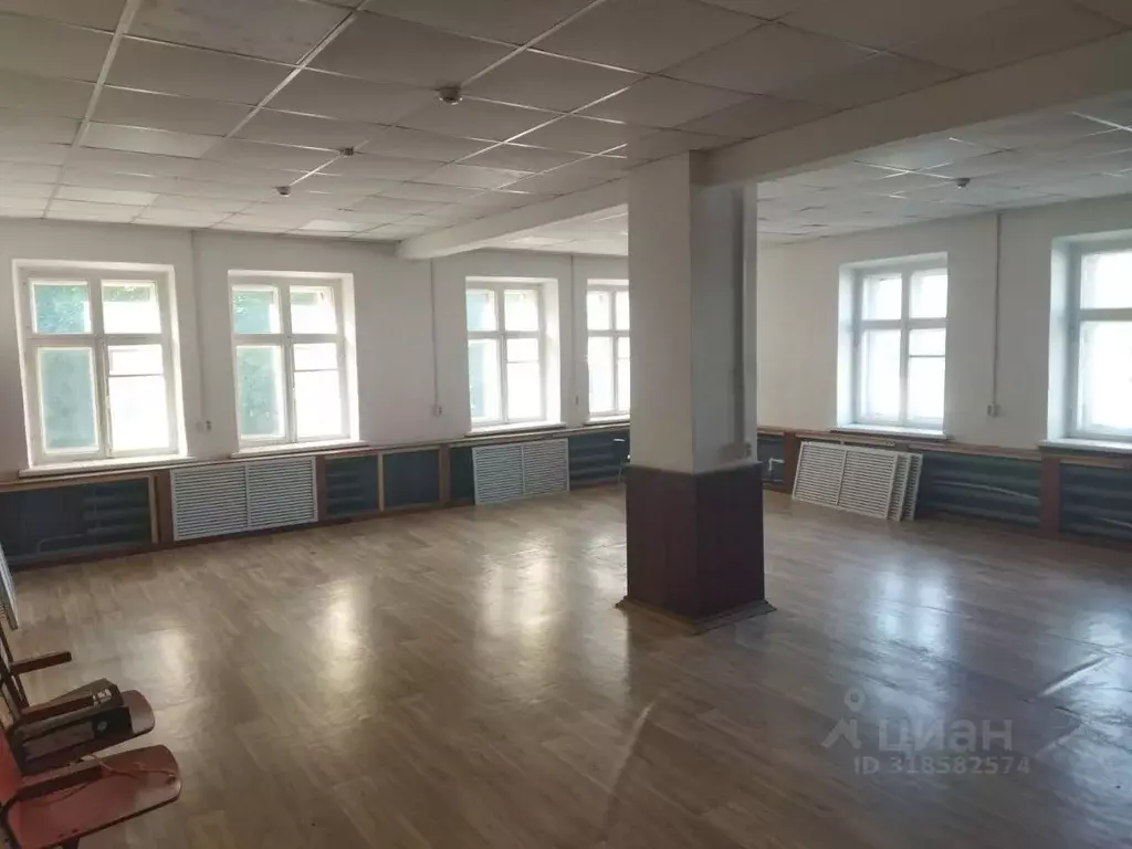 Помещение свободного назначения в Алтайский край, Барнаул ... - Фото 1