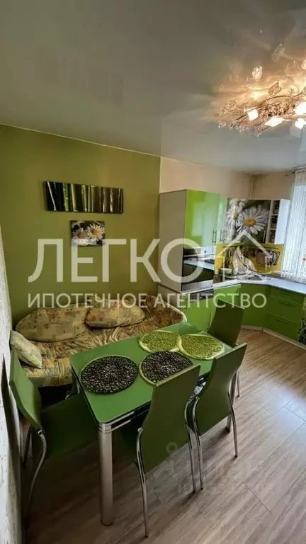 2-к кв. Новосибирская область, Новосибирск ул. Лескова, 19 (65.0 м) - Фото 0