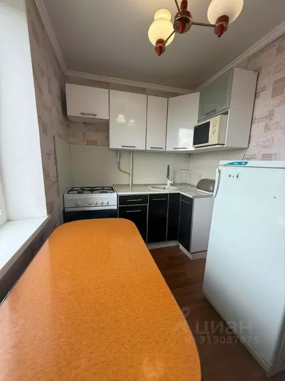 1-к кв. Татарстан, Альметьевск Советская ул., 155 (36.0 м) - Фото 0