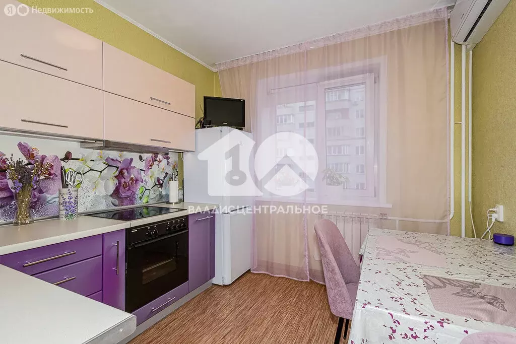 1-комнатная квартира: Новосибирск, улица Есенина, 8/5 (36 м) - Фото 0