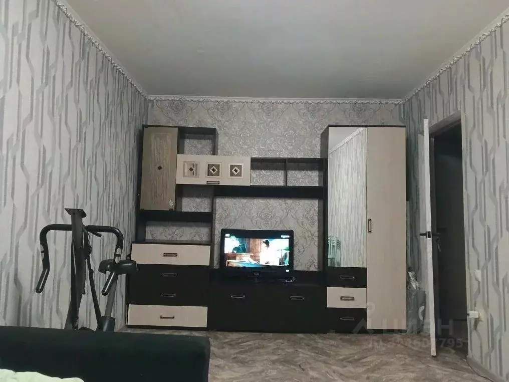 1-к кв. Омская область, Омск Заозерный мкр, просп. Менделеева, 38 ... - Фото 1