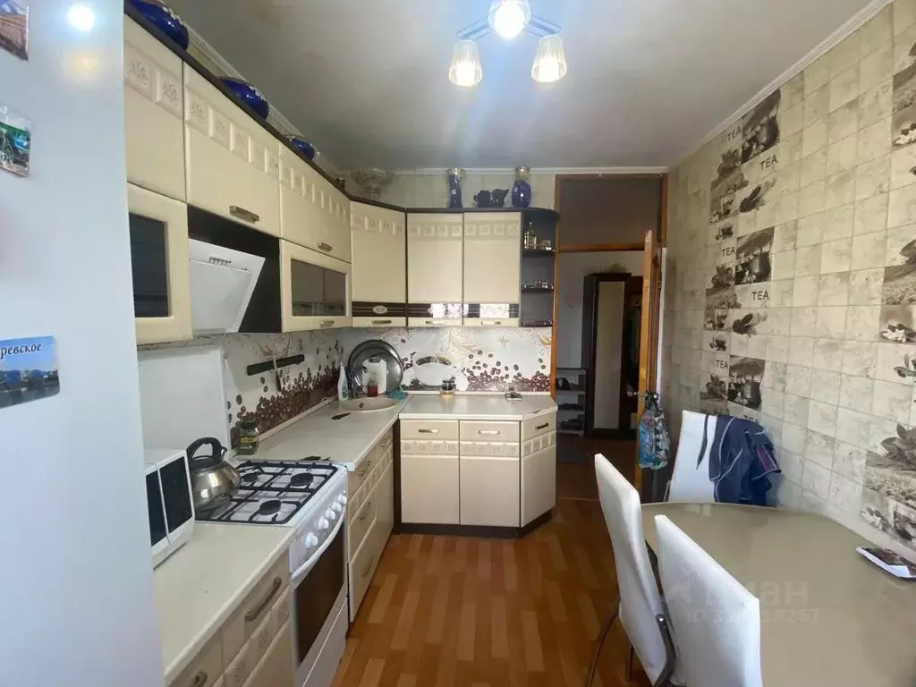 3-к кв. Курская область, Курск просп. Кулакова, 5 (61.0 м) - Фото 1