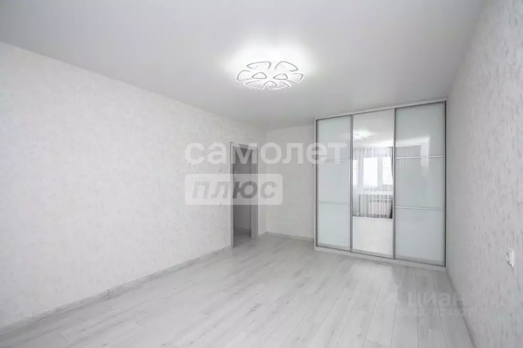 1-к кв. Омская область, Омск ул. Конева, 32 (38.0 м) - Фото 1