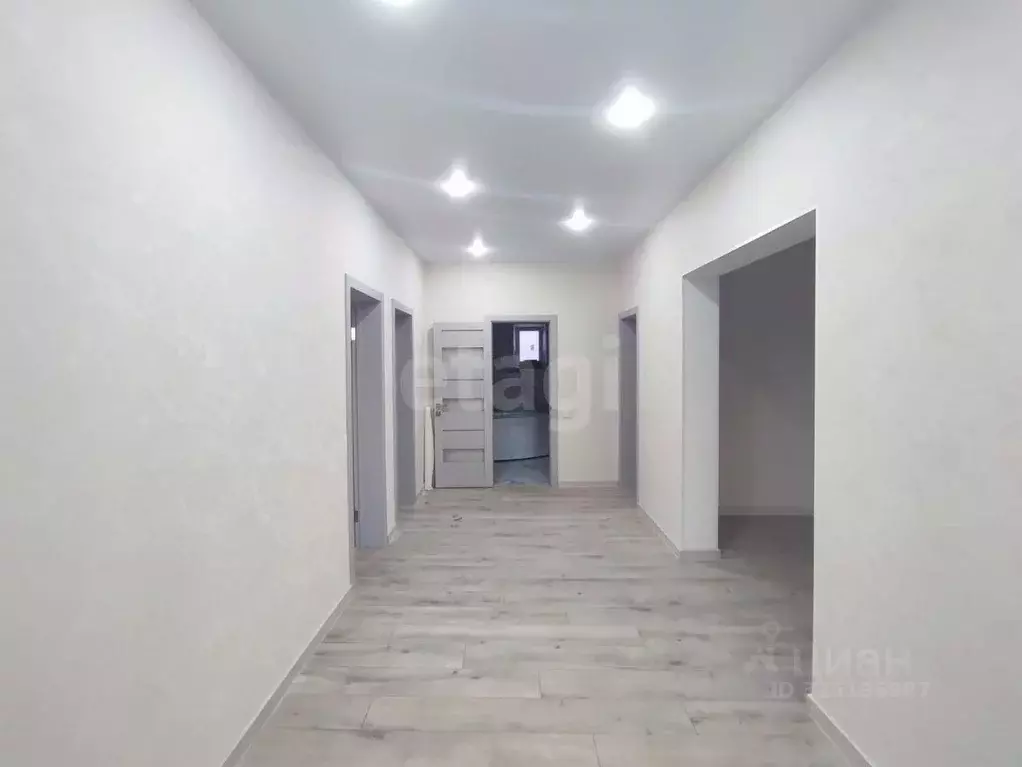 Дом в Крым, Симферопольский район, Трудовское с/пос, с. Ивановка ул. ... - Фото 2