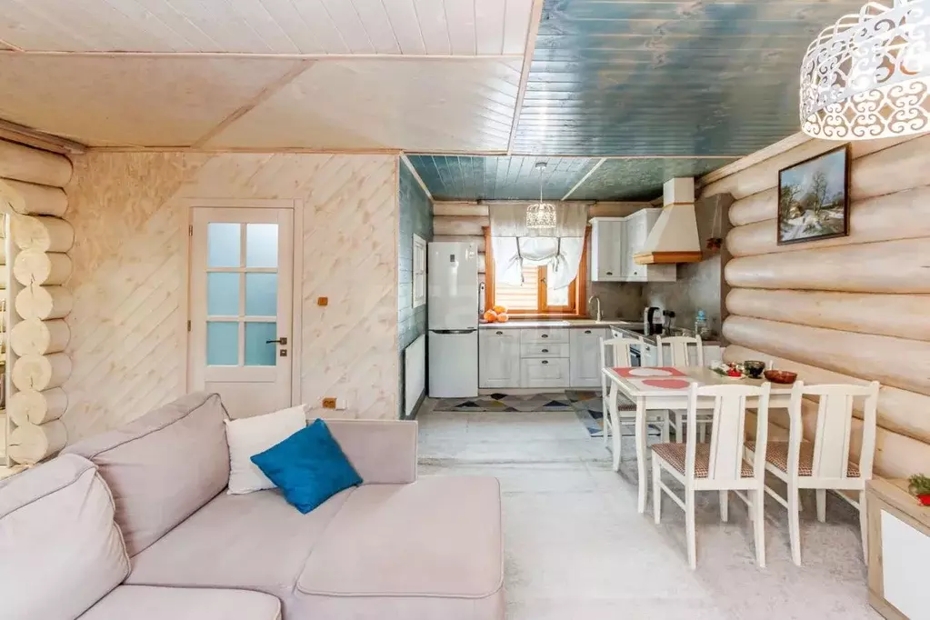 Дом в Свердловская область, Тугулымский муниципальный округ, с. ... - Фото 1