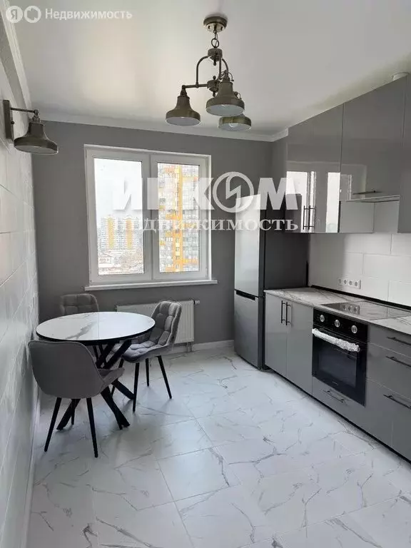 2-комнатная квартира: Москва, район Троицк, улица Яворки, 1к6 (52 м) - Фото 0