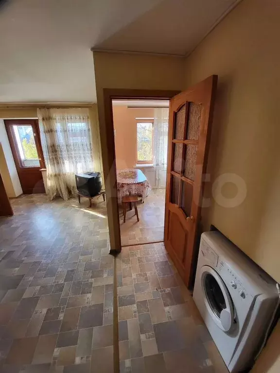 2-к. квартира, 46 м, 4/4 эт. - Фото 0