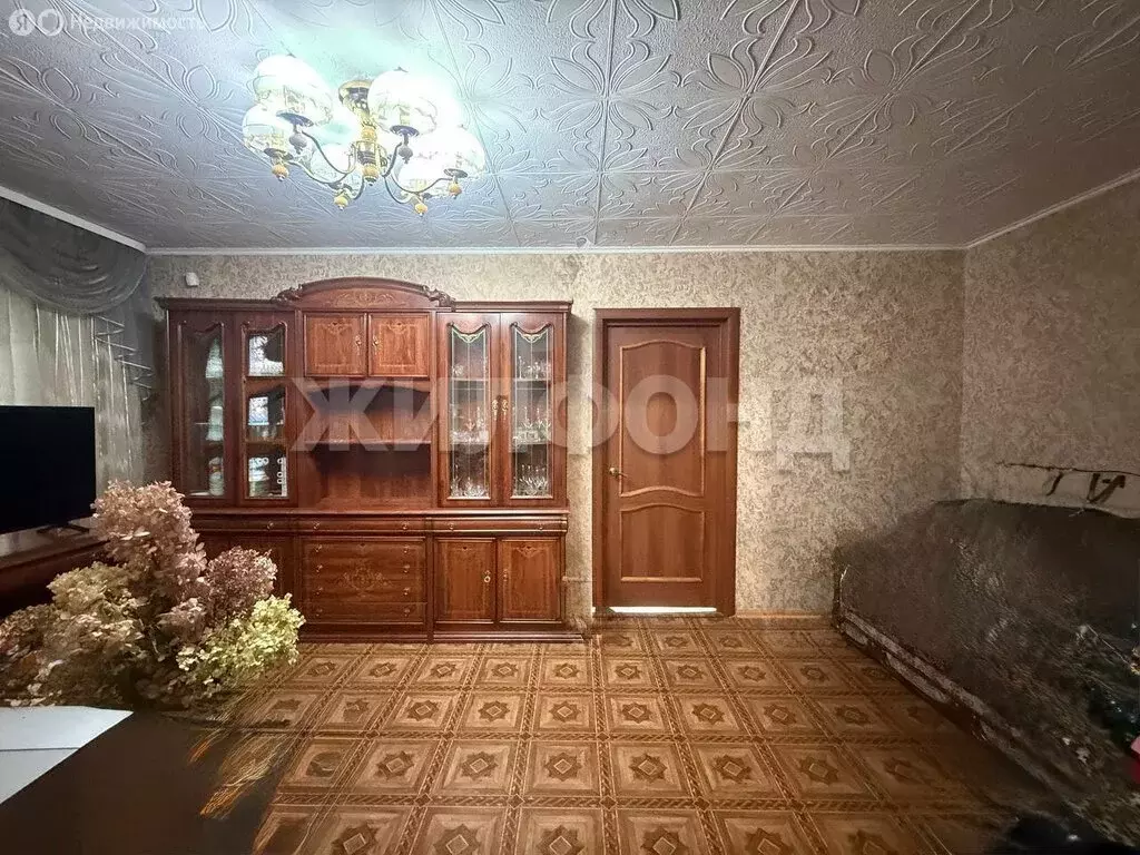 4-комнатная квартира: Новосибирск, Гусинобродское шоссе, 27 (74 м) - Фото 1