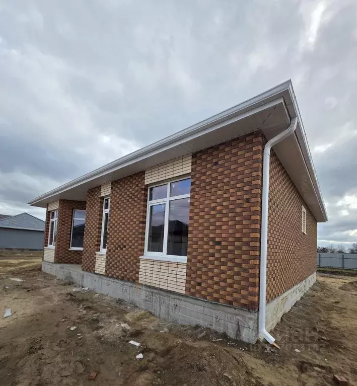Дом в Астраханская область, Приволжский район, с. Карагали ул. 3-я ... - Фото 2