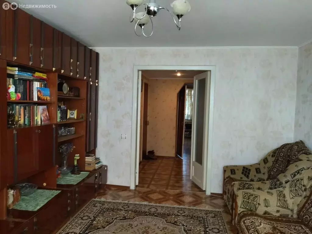 2-комнатная квартира: Красноперекопск, улица Калинина, 6 (56.4 м) - Фото 0