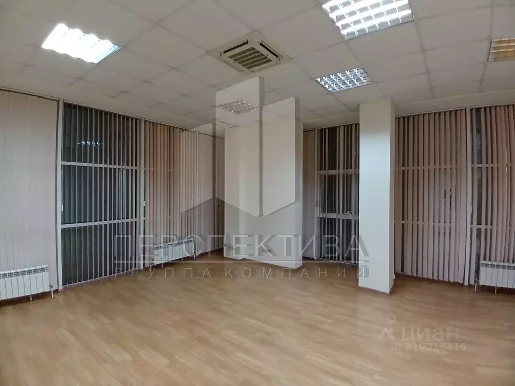 Офис в Краснодарский край, Новороссийск ул. Советов, 55к2 (85 м) - Фото 1