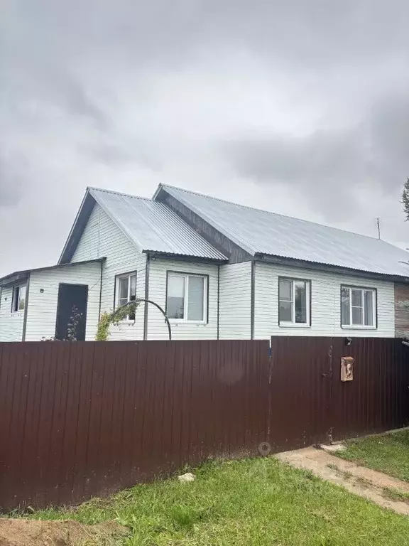 3-к кв. Кировская область, Кирово-Чепецкий район, Чепецкое с/пос, пос. ... - Фото 1