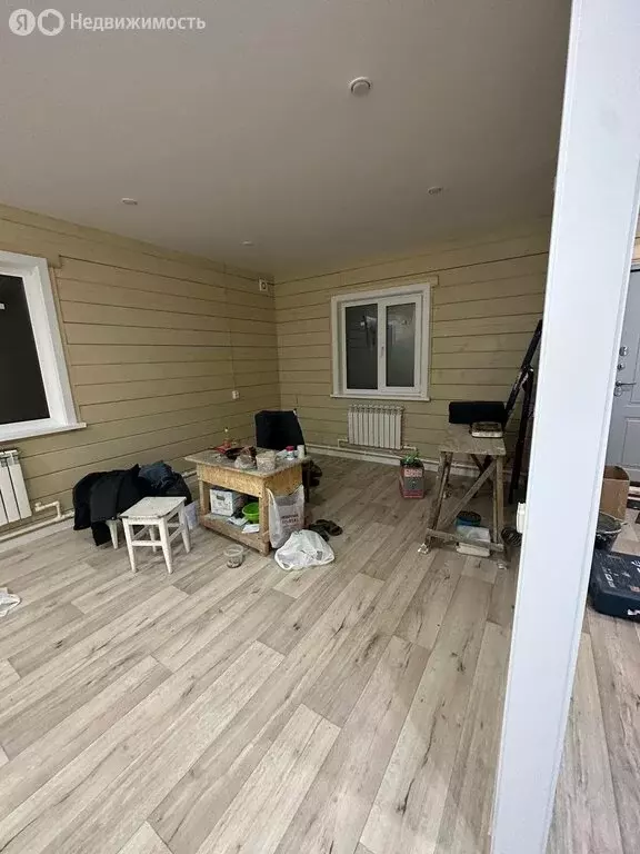 Дом в село Нижний Саянтуй, улица Толбоева (242.6 м) - Фото 1