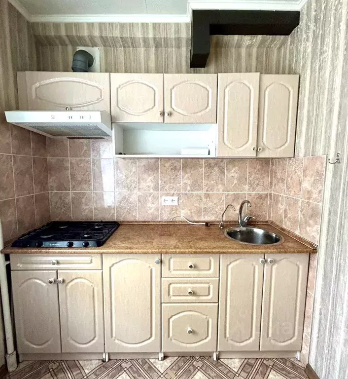 2-к кв. Саратовская область, Энгельс 2-й мкр, 34 (44.9 м) - Фото 2