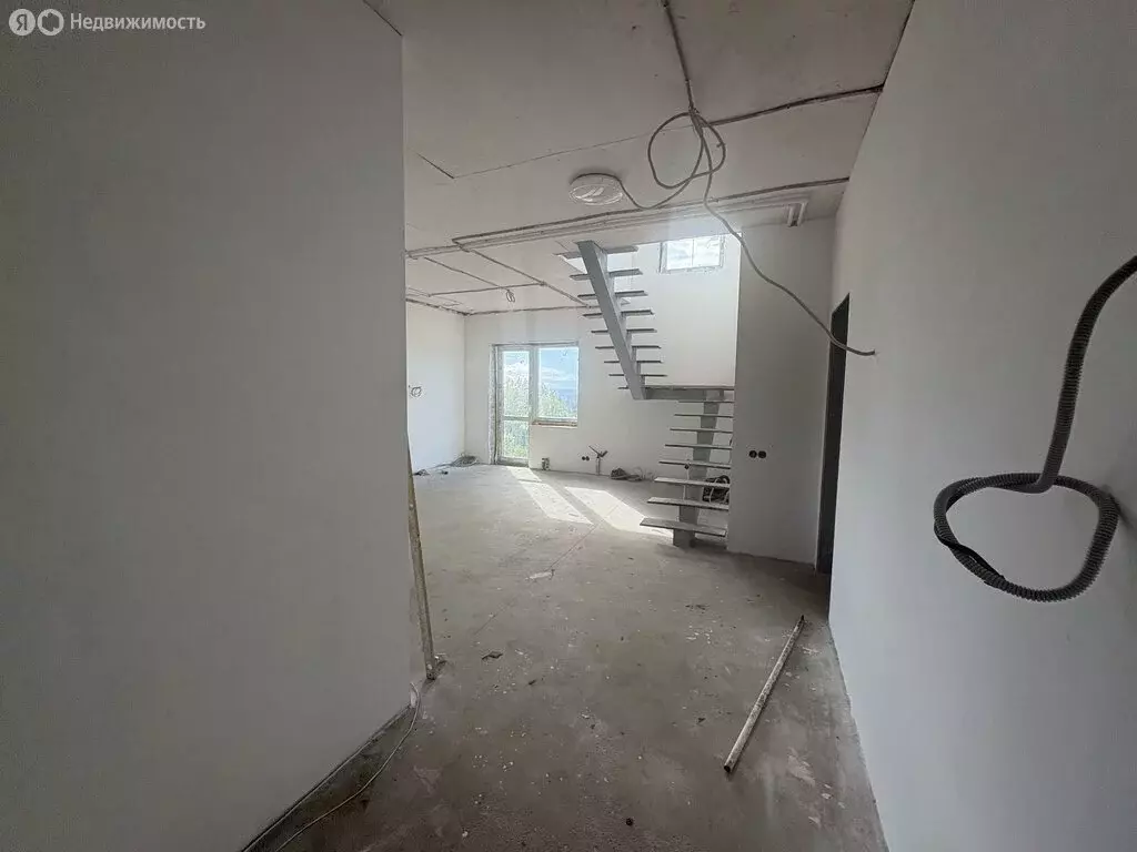 Дом в Иркутский муниципальный округ, деревня Новолисиха, посёлок ... - Фото 1