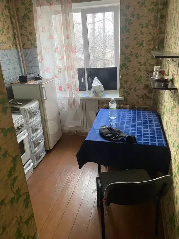 1-к. квартира, 40 м, 4/10 эт. - Фото 1