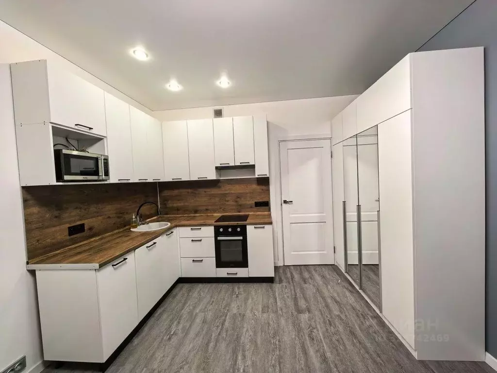 Студия Санкт-Петербург просп. Ветеранов, 214 (27.5 м) - Фото 1