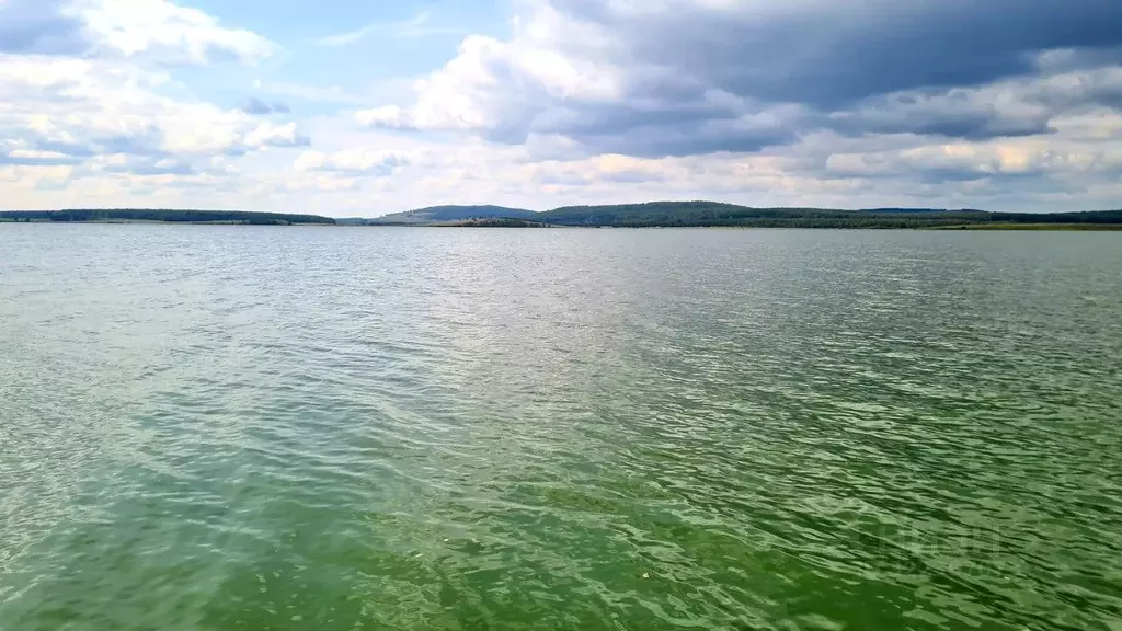 Участок в Челябинская область, Верхнеуральский муниципальный округ, ... - Фото 2