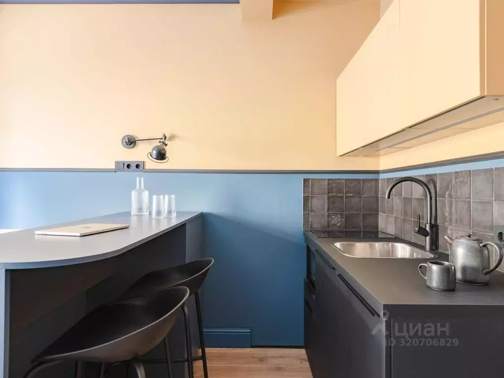 Комната Москва Большой Николопесковский пер., 13 (17.0 м) - Фото 2