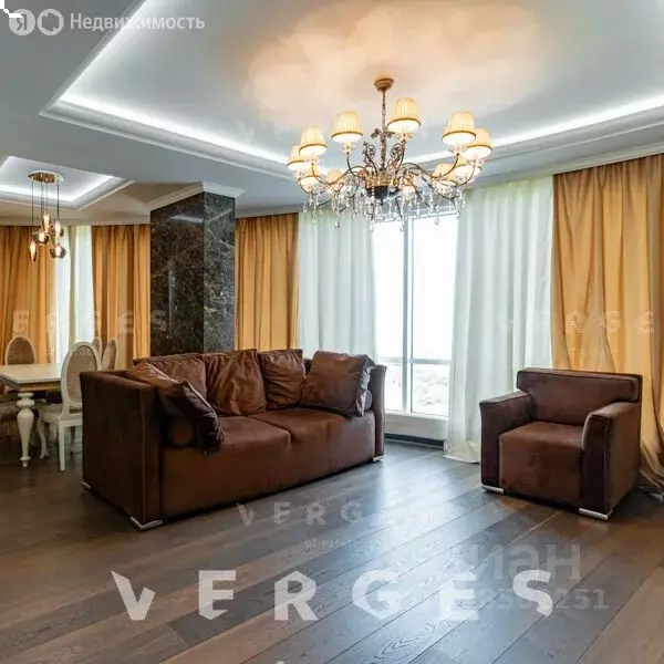 3-комнатная квартира: Москва, Ленинский проспект, 111к1 (135 м) - Фото 1
