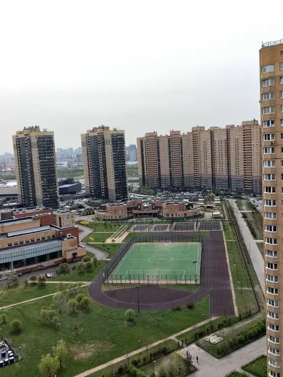3-комнатная квартира: посёлок Парголово, улица Валерия Гаврилина, 3к2 ... - Фото 1