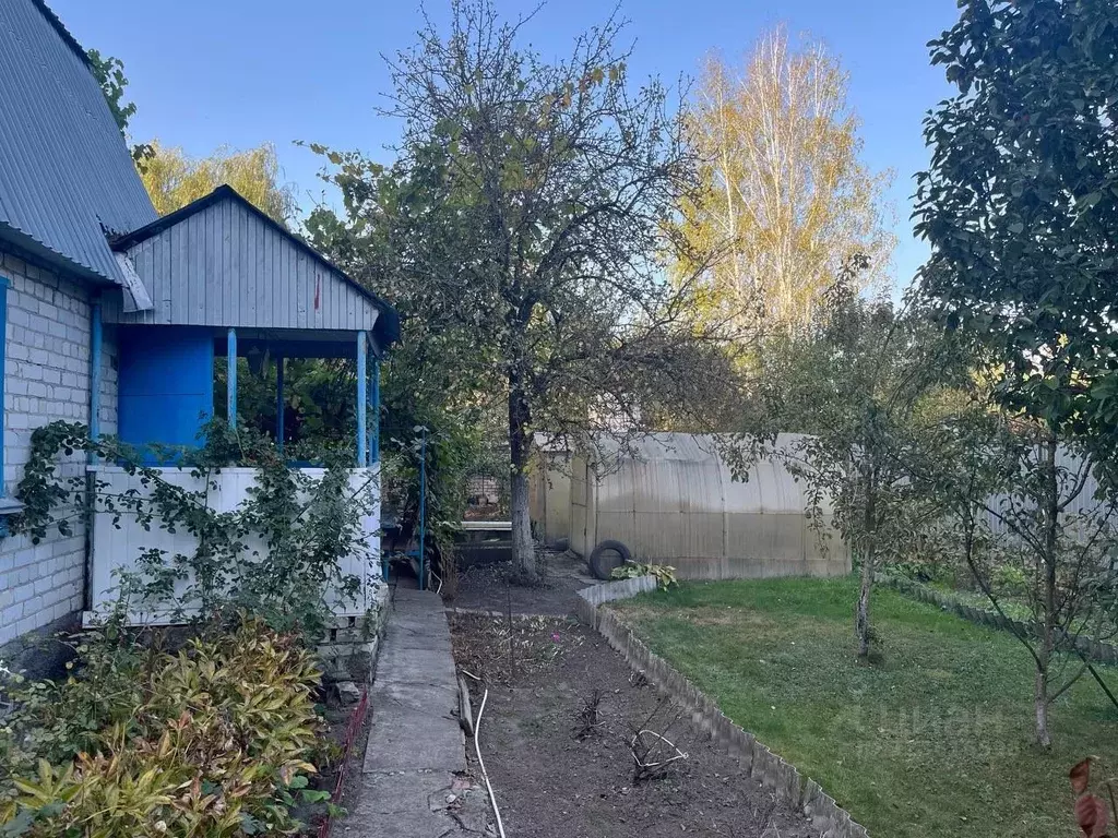 Дом в Брянская область, Брянский район, Новодарковичское с/пос, пос. ... - Фото 1