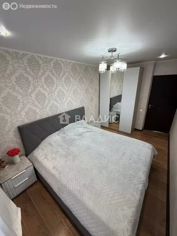 3-комнатная квартира: посёлок Майский, Садовая улица, 8 (62.4 м) - Фото 2