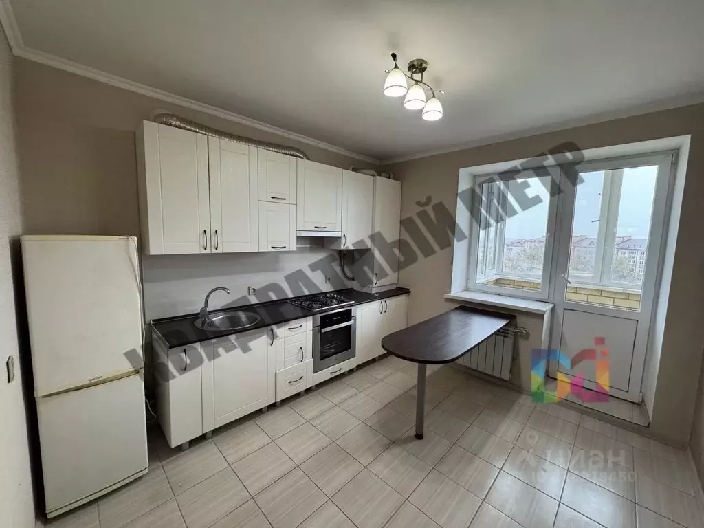 2-к кв. Калмыкия, Элиста ул. Ю. Клыкова, 79А (61.5 м) - Фото 1