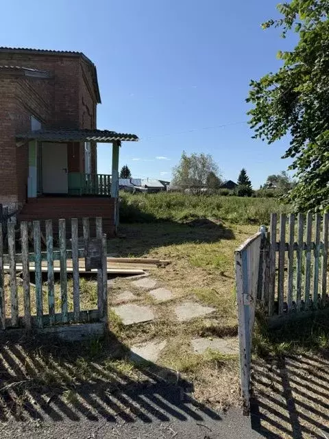 Помещение свободного назначения в Свердловская область, Ирбитский ... - Фото 1