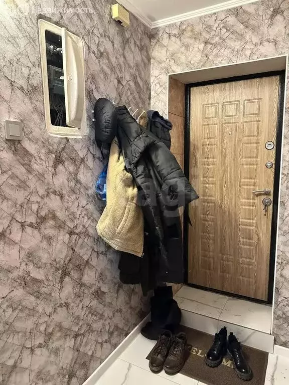 3-комнатная квартира: Якутск, улица Хабарова, 27/2 (54.4 м) - Фото 1