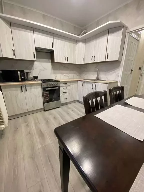 Комната 14,2 м в 2-к., 6/9 эт. - Фото 0