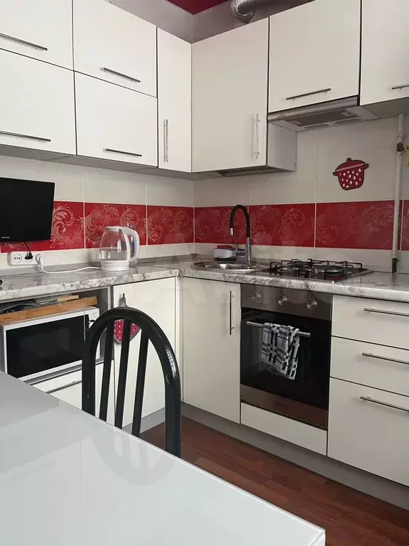 2-к. квартира, 42 м, 1/5 эт. - Фото 0