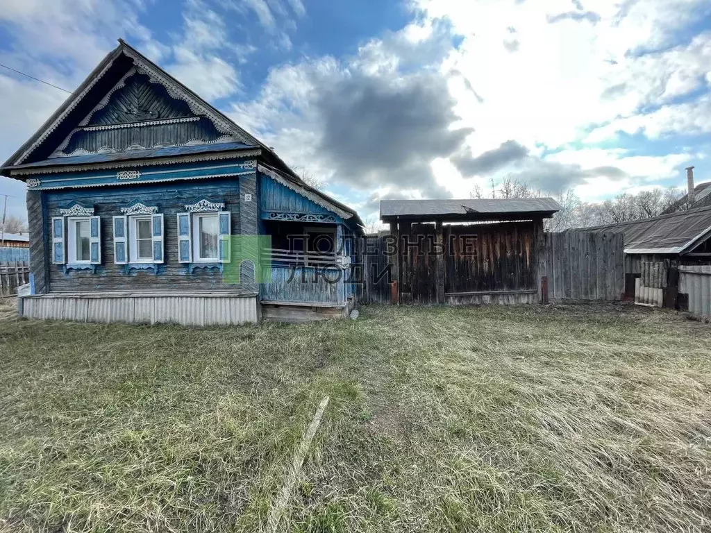 Дом в Самарская область, Сызранский район, с. Старая Рачейка ... - Фото 1