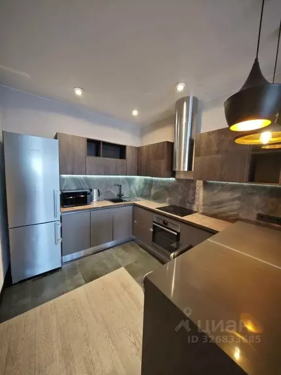 2-к кв. Приморский край, Владивосток ул. Прапорщика Комарова, 58 (56.0 ... - Фото 1