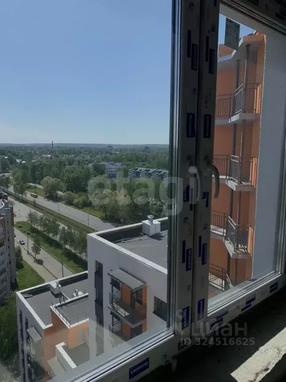 3-к кв. Ярославская область, Ярославль просп. Фрунзе, 77А (85.1 м) - Фото 1