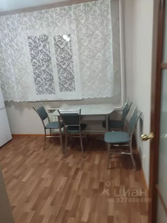 1-к кв. Курская область, Курск просп. Вячеслава Клыкова, 77 (38.0 м) - Фото 1