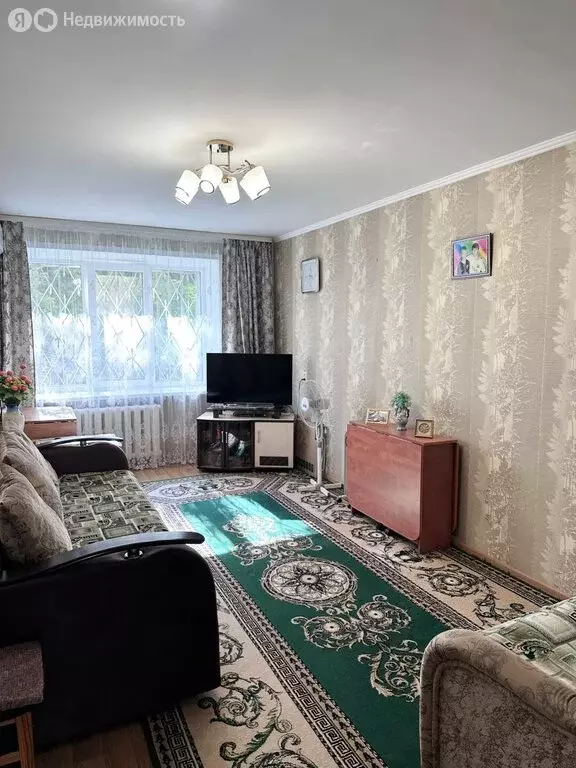 2-комнатная квартира: Октябрьский, 21-й микрорайон, 12 (46.9 м) - Фото 2