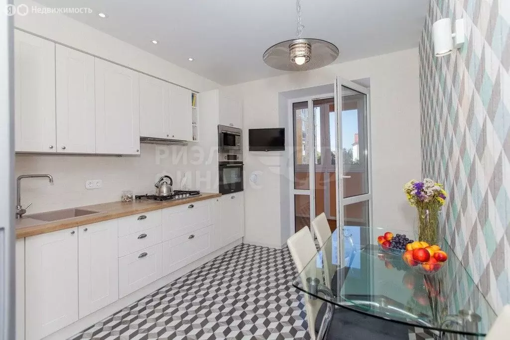 2-комнатная квартира: Зеленоградск, улица Потёмкина, 17 (54.6 м) - Фото 1