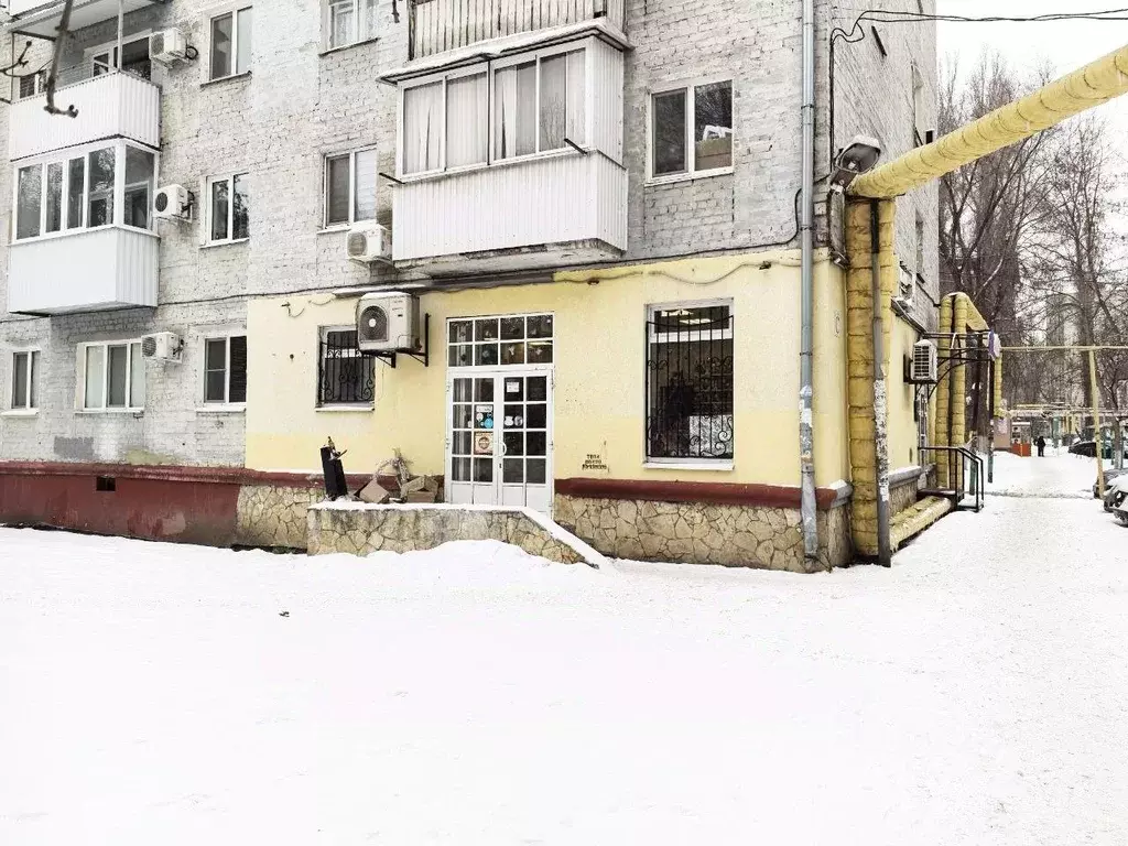 Торговая площадь в Саратовская область, Саратов Крымский туп., 7 (52 ... - Фото 1