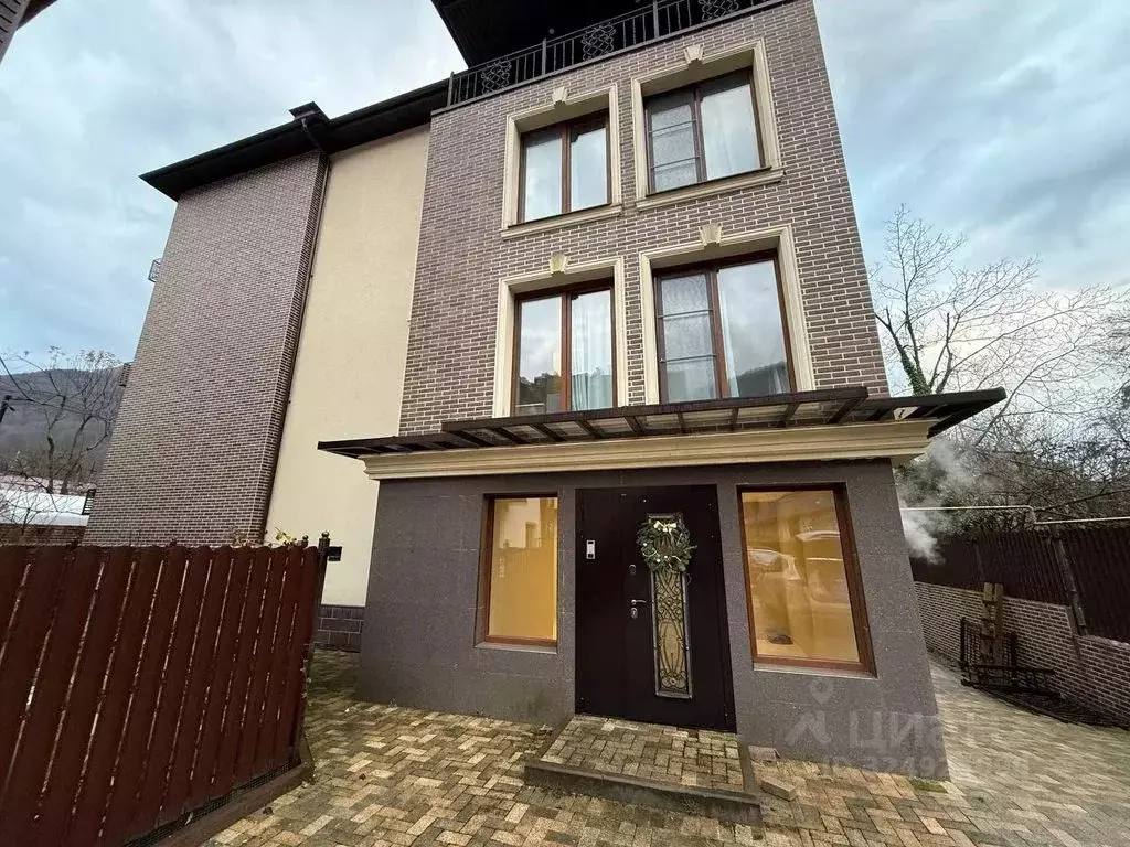 2-к кв. Краснодарский край, Сочи Красная Поляна пгт, ул. ГЭС, 9/1 ... - Фото 1