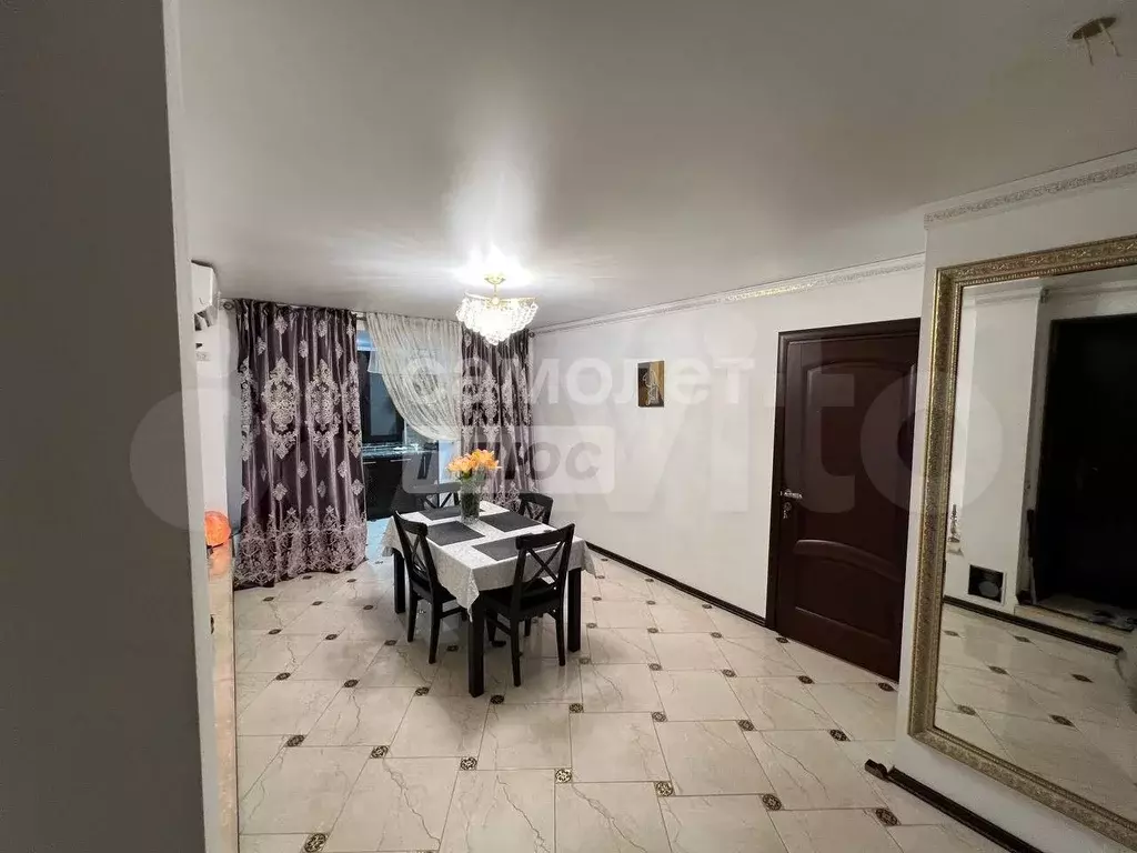3-к. квартира, 75 м, 4/5 эт. - Фото 0