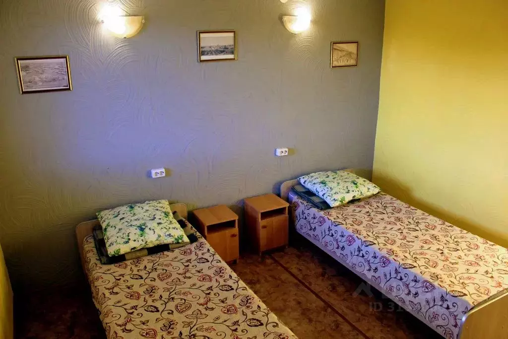Комната Оренбургская область, Соль-Илецк Пригородная ул., 48 - Фото 1