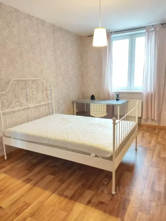 3-к кв. Свердловская область, Екатеринбург ул. Блюхера, 99 (75.0 м) - Фото 0