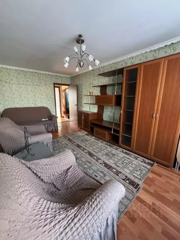 2-к кв. Хакасия, Абакан Хакасская ул., 143 (46.0 м) - Фото 1